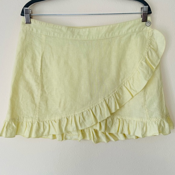 Guess jeans linen blend yellow ruffle wrap mini skirt - Picture 3 of 5